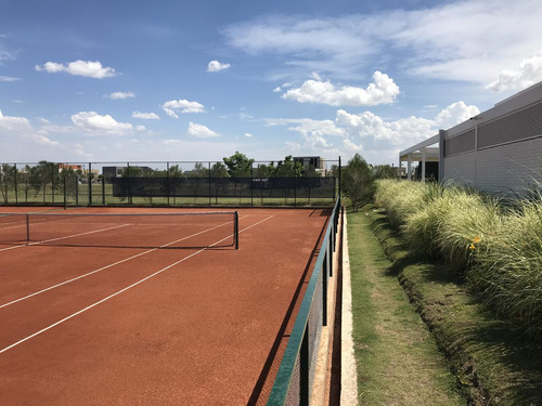 Venta Casa En El Barrio Riberas, Puertos (3 Dormitorios, Dependencia, Galeria, Jardin)
