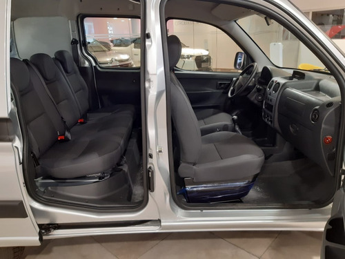 Imagen 11 de 15 de Citroen Berlingo Furgón Hdi Mixto 0km - Darc Autos