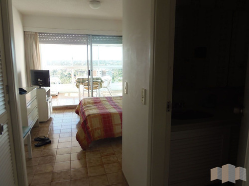 Imagen 17 de 30 de Apartamento En Punta Del Este, Mansa