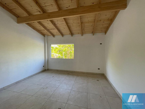 Imagen 14 de 24 de Venta Triplex, Muñiz