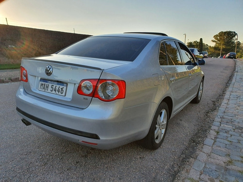 Volkswagen Vento 2008 2.5 Prestige Tiptronic