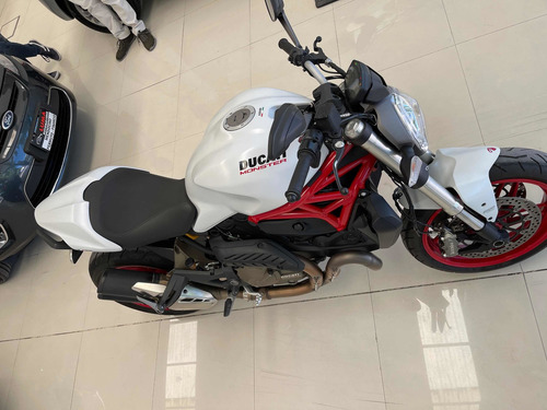 Ducati Monster 821