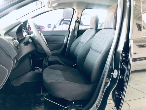 Imagem 9 de 12 de Renault Sandero Authetique