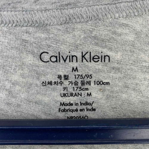 Calvin Klein Remera Basic Talle M Hombre