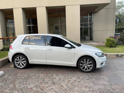 Imagen 2 de 5 de Volkswagen Golf 2018 1.4 Comfortline Tsi Dsg
