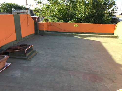 Imagen 2 de 8 de Casa En P.h. En Primer Piso Lomas De Zamora Oeste