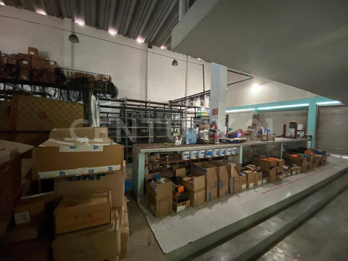 Bodega En Renta En Av. Zaragoza 1309 E Hidalgo 1320 Coatzacoalcos, Veracruz