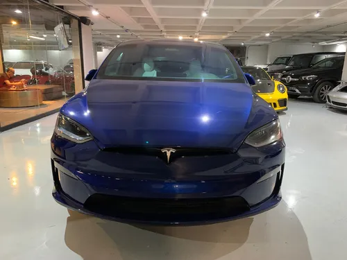 Tesla Model X Plaid 2023