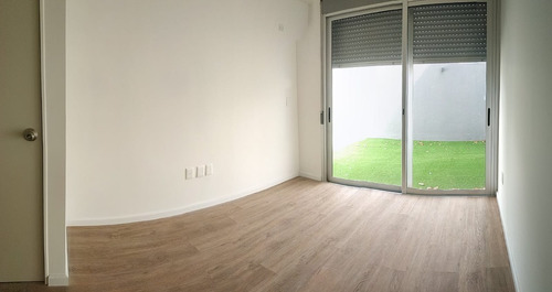 Imagen 11 de 12 de -hermoso Apartamento De Dos Dormitorios Y Dos Baños, Balcón Al Frente Y Patio, Pocitos Nuevo.