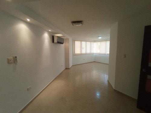 Imagen 9 de 11 de Apartamento En Venta En Res Isla De Rodas Urb La Trigaleña V