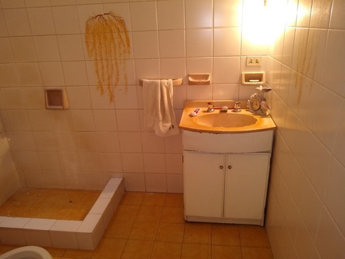 Imagen 4 de 7 de Casa En Venta En Moron Sur