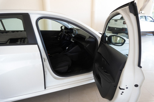 Peugeot 208 1.6 Active