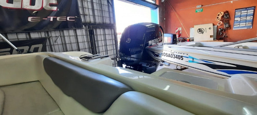Imagen 6 de 11 de Lancha Bermuda Sport 200 Mercury 150 Hp 4t 2023