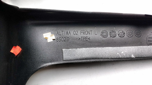 Estribos Laterales Altima 2001/06 Originales # 999jbunkh301