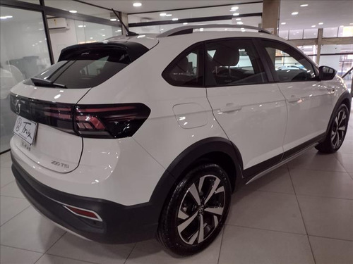 Volkswagen Nivus 1.0 200 Tsi Total Flex Highline Automatico