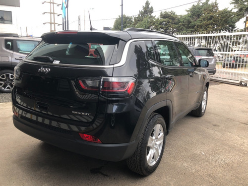 Imagen 4 de 25 de Jeep Compass Sport 2023 1.3t At6 Jf