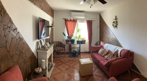 Departamento En Venta - 2 Dormitorios 1 Baño - 62mts2 - Berazategui