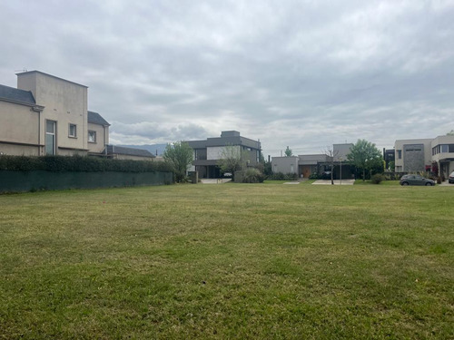 Terreno En Venta Barrio Privado La Pedrera