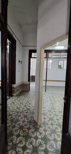 Alquiler Casa 4 Dormitorios Cocheras Ideal Institutos Educativos, Empresas, Deposito - Paso Molino