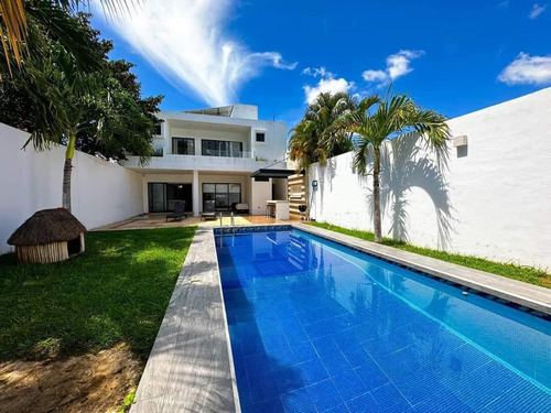 Casa Con 22 Paneles Solares En Venta En Montes De Ame