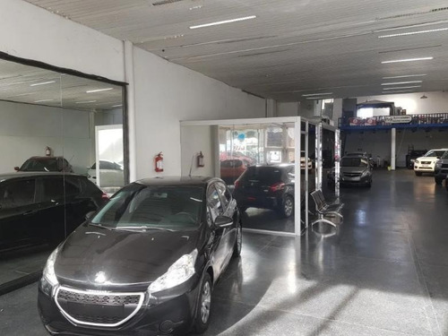 Aquiler Local Comercial O Multiuso - Barrio Sur