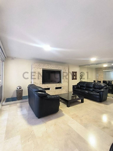 En Alquiler Tonwhouse En El Conjunto Residencial Esturion Lecheria