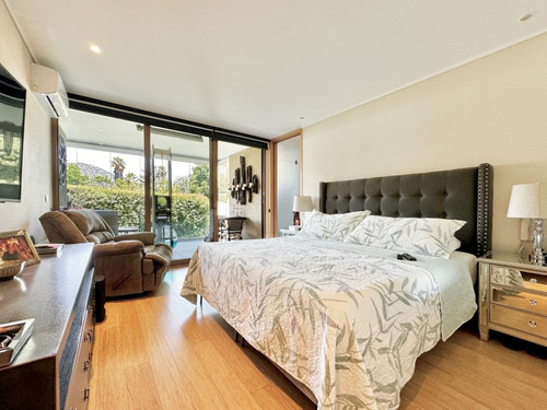 Impecable Con Jardin / No Perimetral Semi Nuevo
