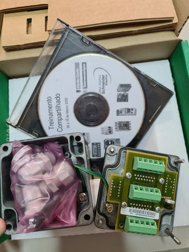 Caixa De Derivacao Para Rede Modubus Tsxpremium Tsxsca50 Sch