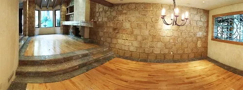 Casa Lomas De Vistahermosa Estilo Castizo. 4 Rec. 2 Salones. Jardín. Vigilancia