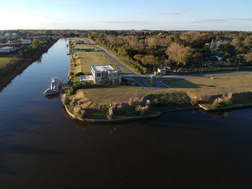 Imagen 2 de 10 de Lote Al Río! Orientación Oeste - Nuevo Barrio Marinas H!