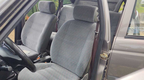 Volkswagen Pointer 1.8 Gli