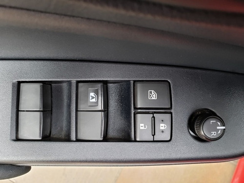 Imagem 13 de 15 de Toyota Yaris Xl 1.3 Live