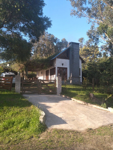Imagen 1 de 15 de Casa Con Piscina Climatizada Con Bomba De Calor Y Paneles S