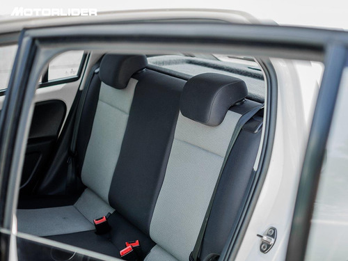 Imagen 11 de 15 de Volkswagen Up 1.0 Take Full | Permuta / Financia