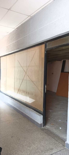 Imagen 5 de 10 de Se Vende Local A Estrenar En El Multicentro Maiquetía