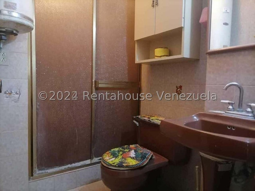 Apartamento En Alquiler En Colinas De Santa Monica (24-19566) / Hairol Gutierrez