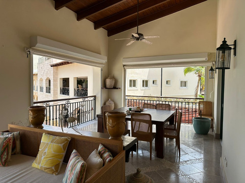 Penthouse De 4 Habitaciones En Cap Cana Los Fundadores En La Marina Con 550 Metros Terraza
