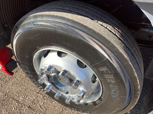 Imagem 12 de 14 de Volvo Fh 520 6x4 2010 Globetrotter Manual Revisado Completo