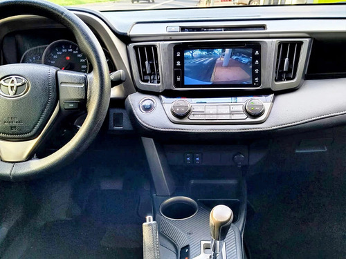 Toyota RAV4 2.0 TOP 4X2 16V GASOLINA 4P CVT