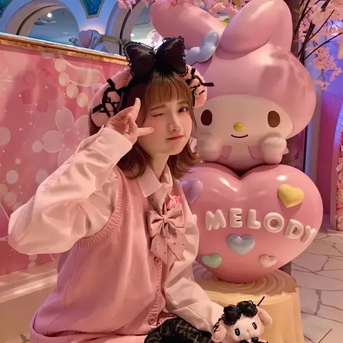Diadema My Melody Sanrio + Mascarilla Facial Color Rosa