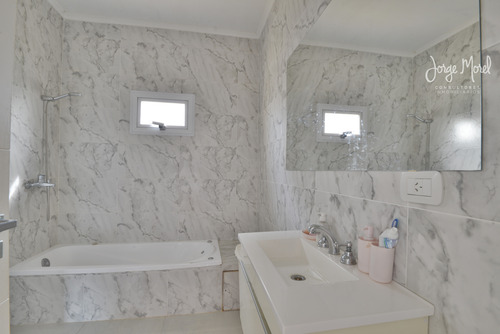 Casa Perimetral Bueno #0-100 - San Sebastian - Area 10 - 144m2 #id 2462