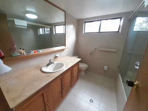 Imagen 14 de 22 de Apartamento En Venta En Medellín Sector Castropol