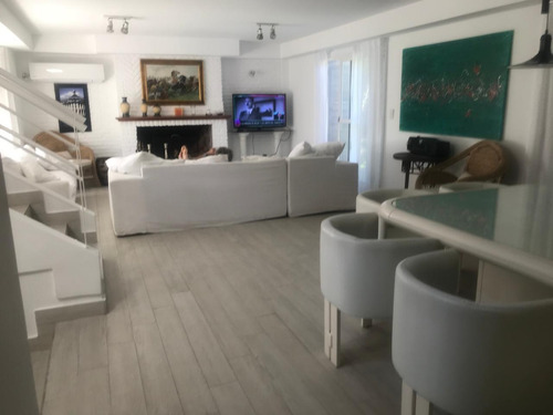 Casa En Los Cardales Country Club