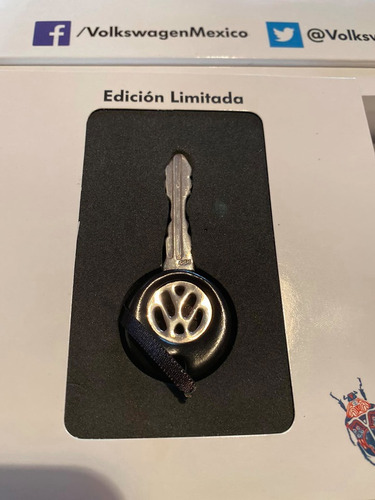 Llave De Coleccion Volkswagen Hecha De Plata .999 Y Onix
