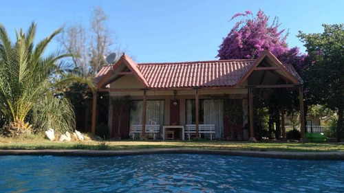 Venta Hermosa Casa Quinta, Olmué. Av. Eastman, Paradero 19. 