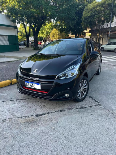 Peugeot 208 1.6 Allure