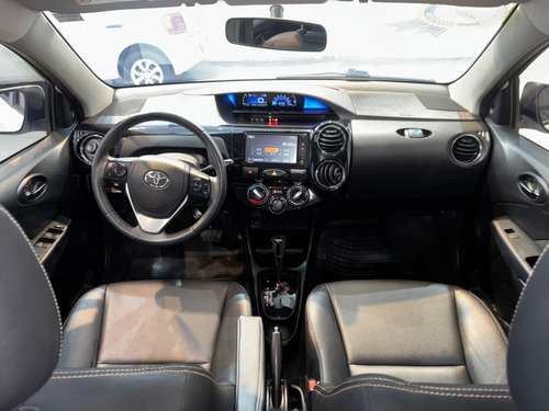 Toyota Etios 1.5 XLS 16V FLEX 4P AUTOMÁTICO