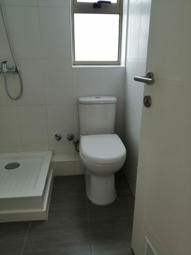 Oportunidad! Venta Depto. 2 Dormitorios Y 2 Baños + Est.