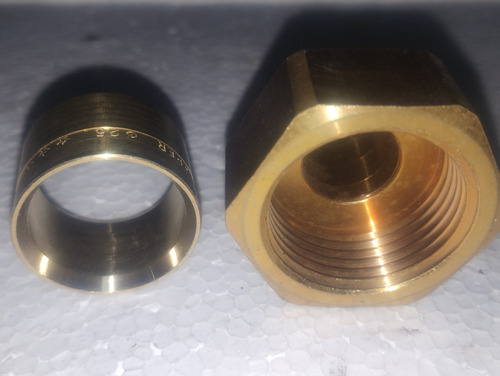 Racor Fijo Hembra De 25x1 Para Caño Pex Anillo Corredizo. (Usado)