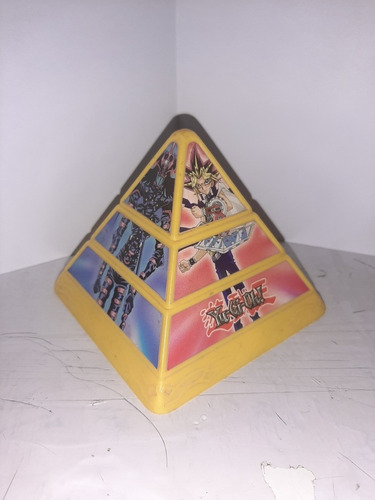 Figura De Piramide Yugioh Decopac Vintage 